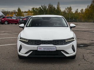 2022 Kia K5 III, белый, 2397000 рублей, вид 2