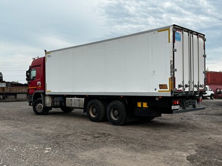 2015 Mercedes-Benz Actros, красный, 11000000 рублей, вид 2