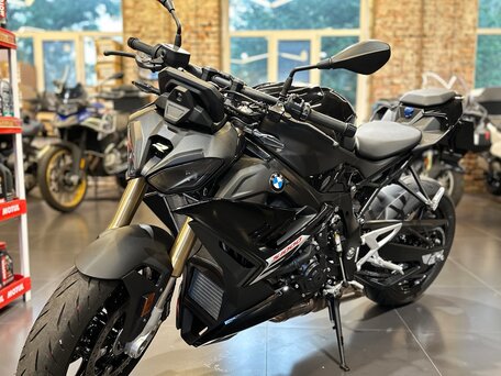 2025 BMW S 1000 R, чёрный, 2130000 рублей, вид 2
