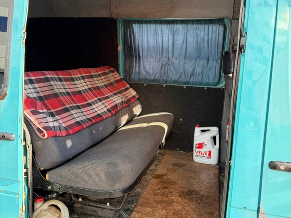 1996 Mercedes-Benz Sprinter, зелёный, 365000 рублей - вид 8