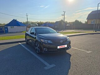 2014 Toyota Camry VII (XV50), чёрный, 1850000 рублей, вид 1