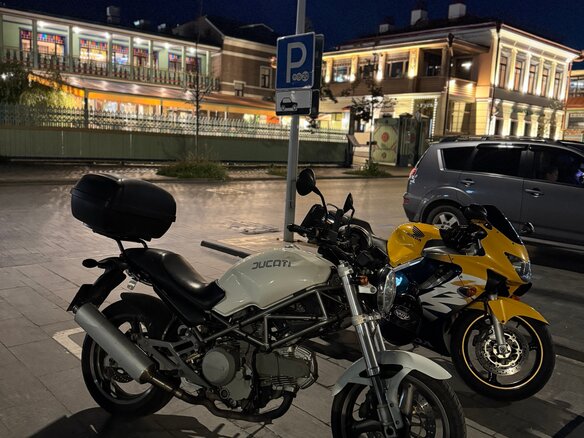 2001 Ducati Monster 400, белый, 250000 рублей - вид 10