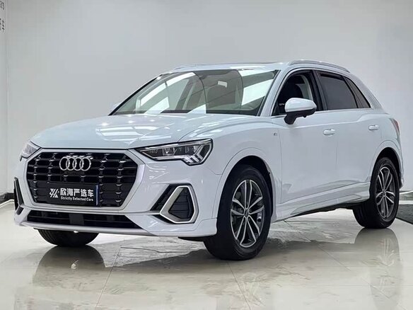 2023 Audi Q3 35 TFSI II (F3), белый, 2790000 рублей