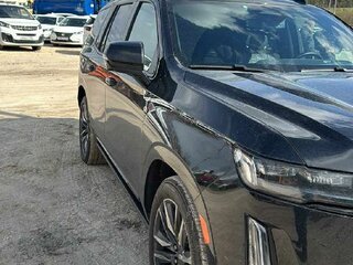 Cadillac Escalade ESV V