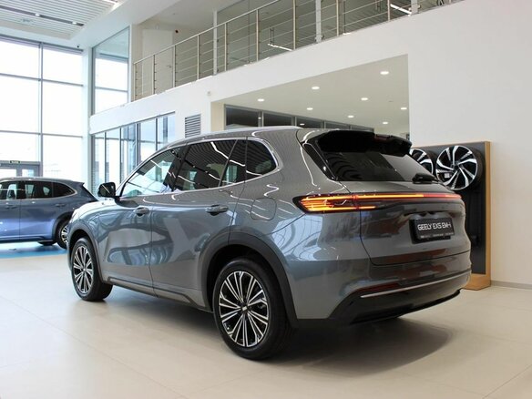 2026 Geely EX5 Гибрид EM-R, серый - вид 4