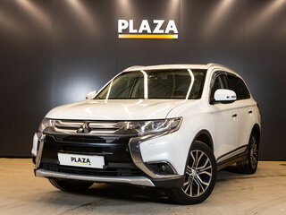 2015 Mitsubishi Outlander III Рестайлинг 2, белый, 1579000 рублей, вид 1