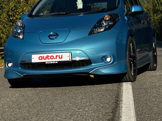2011 Nissan Leaf I (ZE0/AZE0), голубой, 720000 рублей, вид 1