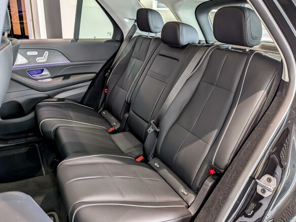 2026 Mercedes-Benz GLE 450 II (V167) Рестайлинг, чёрный - вид 11