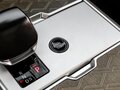 2026 Land Rover Range Rover P615 MHEV Long V, зелёный, 31273020 рублей - вид 9