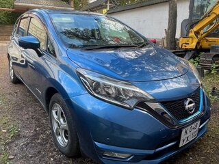 2018 Nissan Note e-Power II Рестайлинг, синий, 1200000 рублей, вид 2