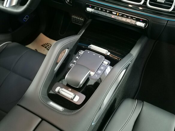 2025 Mercedes-Benz GLS 450 II (X167) Рестайлинг, чёрный, 22454000 рублей - вид 23