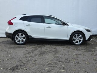 2015 Volvo V40 Cross Country I, белый, 1350000 рублей, вид 4