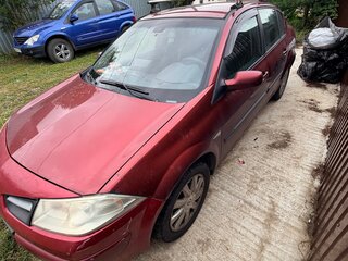 2007 Renault Megane II Рестайлинг, красный, 235000 рублей, вид 1