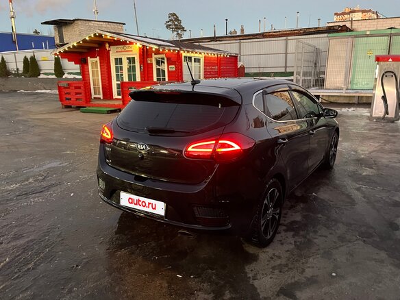 2016 Kia Ceed II Рестайлинг, чёрный - вид 1