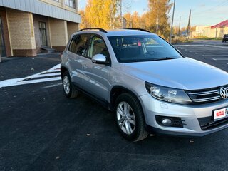 2015 Volkswagen Tiguan Euro 6 I Рестайлинг, серебристый, 1105000 рублей, вид 3