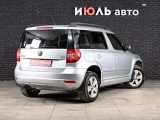 2014 Skoda Yeti I Рестайлинг, серый, 1050000 рублей, вид 4