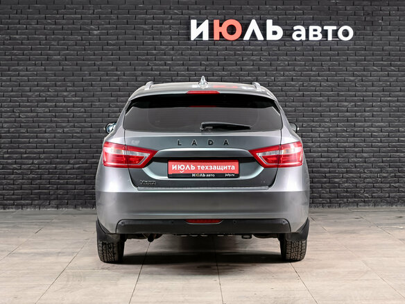 2017 Lada (ВАЗ) Vesta SW I, серый, 1000000 рублей - вид 4