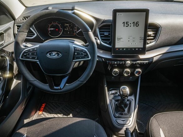 2026 Lada (ВАЗ) Vesta SW I Рестайлинг (NG), белый, 1985000 рублей - вид 15