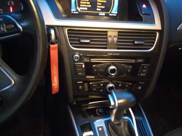 2013 Audi A4 IV (B8) Рестайлинг, синий, 899000 рублей - вид 5