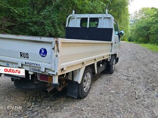 2000 Toyota Dyna, белый, 1300000 рублей, вид 4