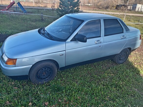 2001 Lada (ВАЗ) 2110, серебристый, 133333 рублей - вид 3