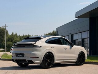 2026 Porsche Cayenne Coupé III Рестайлинг, серый, 17150000 рублей, вид 4
