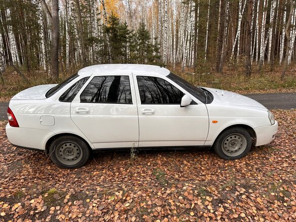 2013 Lada (ВАЗ) Priora I, белый, 280000 рублей - вид 6