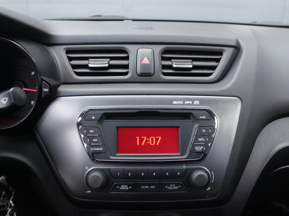 2012 Kia Rio 4-speed III, серый, 845000 рублей - вид 11