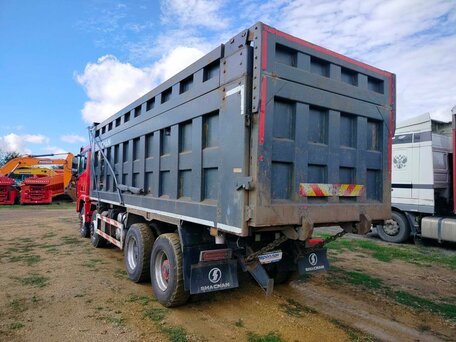 2022 Shacman (Shaanxi) SX3318, красный, 3120000 рублей, вид 4