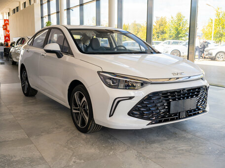 2025 BAIC U5 Plus, белый, 2900000 рублей, вид 1