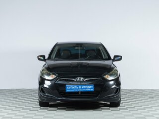 2012 Hyundai Solaris I, чёрный, 639000 рублей, вид 2