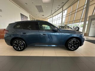 2025 BMW X3 20i xDrive IV (G45/G48), синий, 7900000 рублей, вид 3