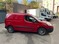2014 Peugeot Partner, красный, 800000 рублей - вид 5
