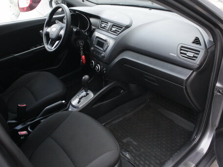 2012 Kia Rio 4-speed III, серый, 845000 рублей, вид 5