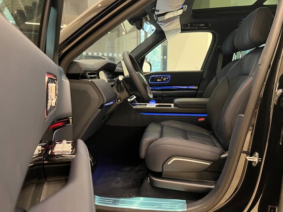 2026 Zeekr 9X 55 kWh (до 3.5 т), чёрный - вид 18
