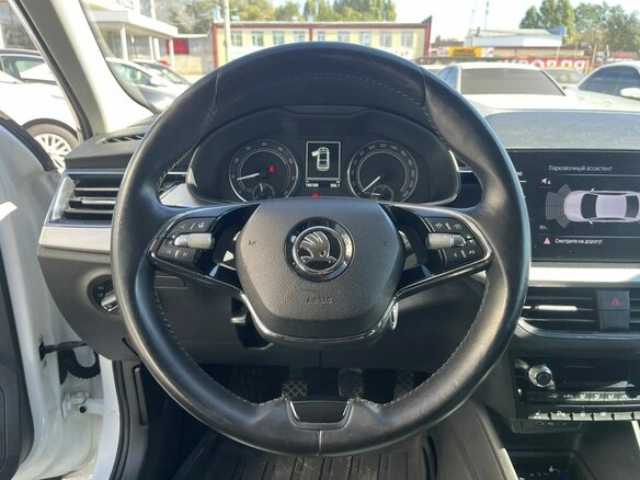 2020 Skoda Rapid II, белый, 1425000 рублей - вид 15