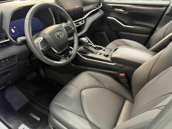 2026 Toyota Highlander IV (XU70), белый, 5500000 рублей - вид 12