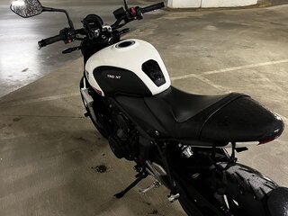 2021 Triumph Trident 660, белый, 690000 рублей, вид 4