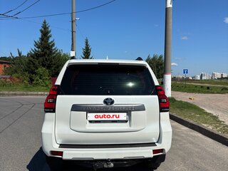 2020 Toyota Land Cruiser Prado 150 Series Рестайлинг 3, белый, 6500000 рублей, вид 5