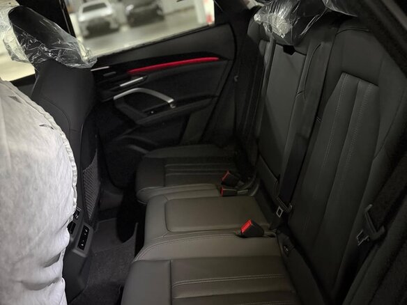 2025 Audi Q5 40 TFSI III (GU), чёрный, 4999999 рублей - вид 9