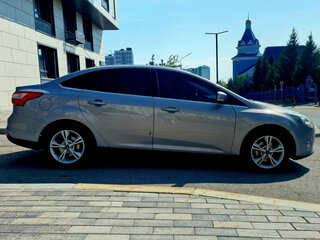 2013 Ford Focus III, серый, 795000 рублей, вид 4