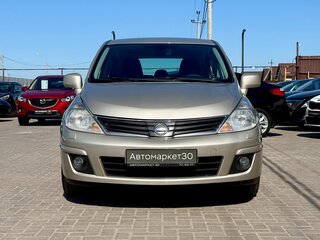 2010 Nissan Tiida I Рестайлинг, коричневый, 679990 рублей, вид 2