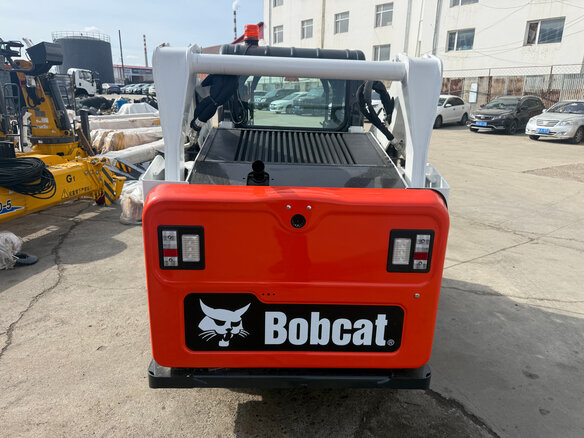 2026 Bobcat S530, белый, 5200000 рублей - вид 1