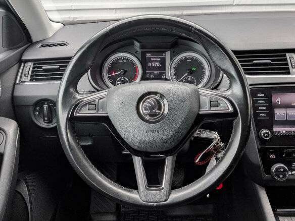 2017 Skoda Octavia III (A7) Рестайлинг, серый, 1640000 рублей - вид 20