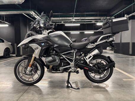 2023 BMW R 1250 GS, белый, 2000000 рублей, вид 4