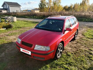 2002 Skoda Octavia I (A4) Рестайлинг, красный, 335000 рублей, вид 1