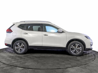 2021 Nissan X-Trail III Рестайлинг, белый, 2215000 рублей, вид 4
