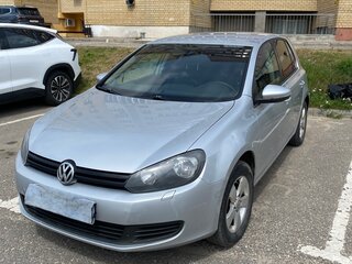 2012 Volkswagen Golf VI, серебристый, 650000 рублей, вид 3