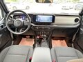 2024 Jeep Wrangler 4xe IV (JL) Рестайлинг, серебристый, 6900000 рублей - вид 2