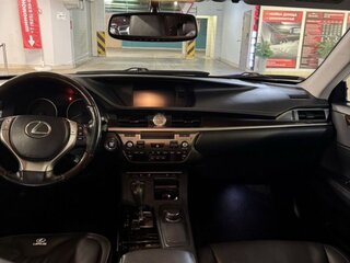 2014 Lexus ES 350 VI, чёрный, 2130000 рублей, вид 5